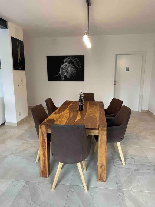 Moderne Wohnung Mit Stil Gross Gerungs 외부 사진