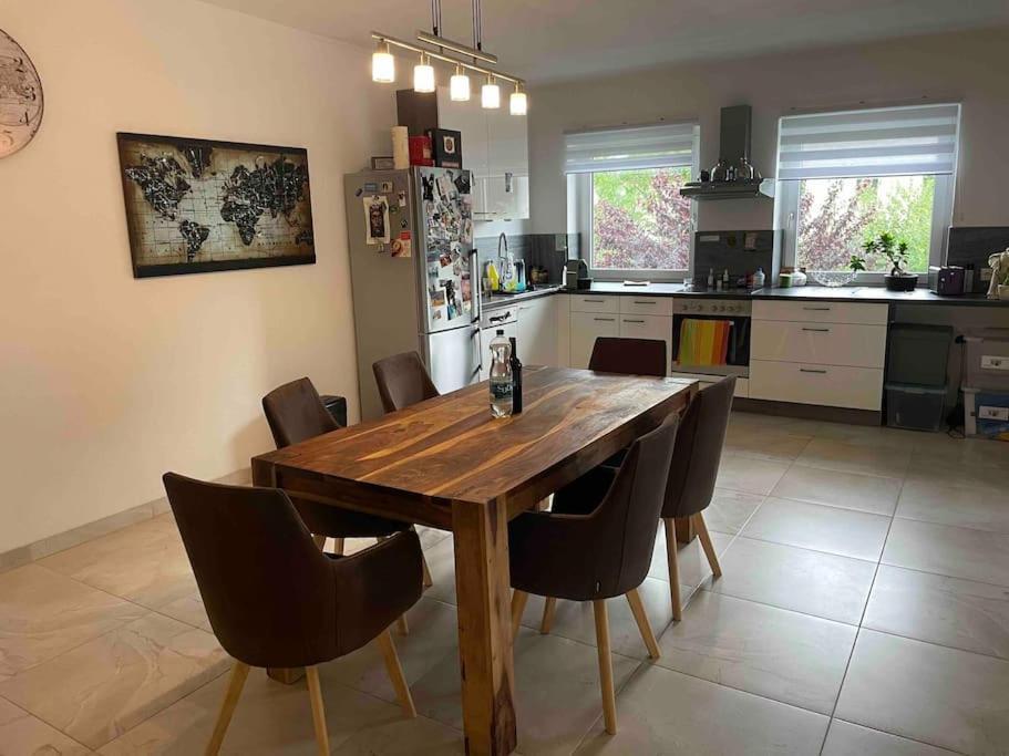 Moderne Wohnung Mit Stil Gross Gerungs 외부 사진
